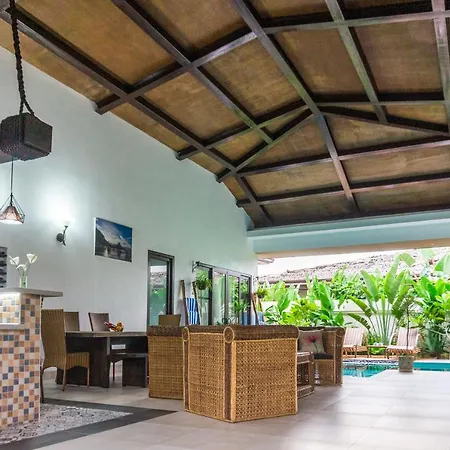 Luxury Villa Elena With Pool Not Far From Lio Beach El Nido Exterior photo